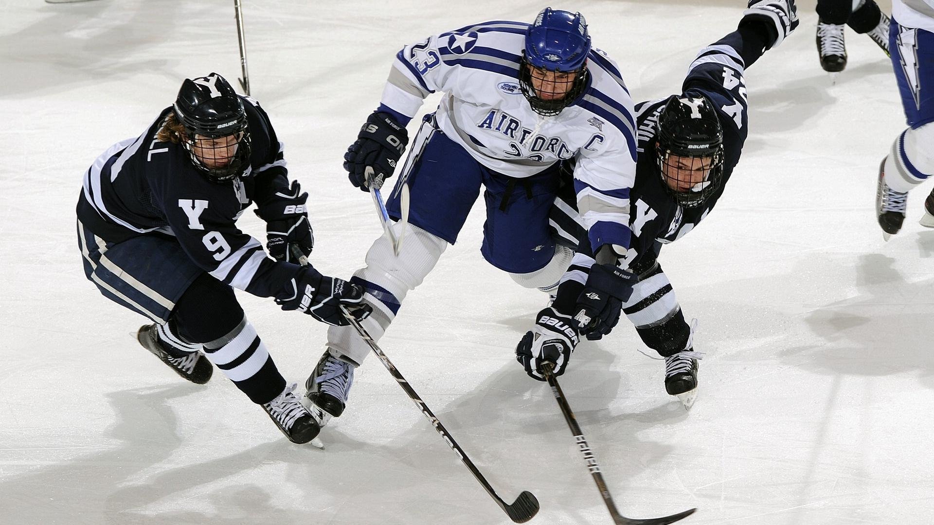 田径运动员持续提升成绩